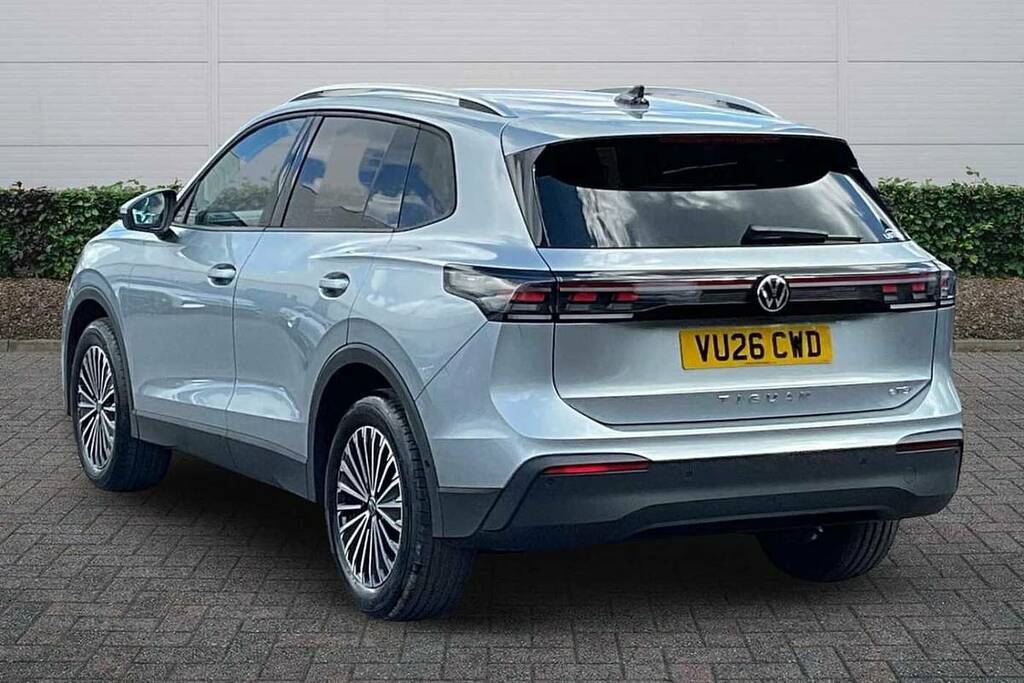 Volkswagen Tiguan 1.5 Etsi 150 Match Dsg VU26CWD Silver #3