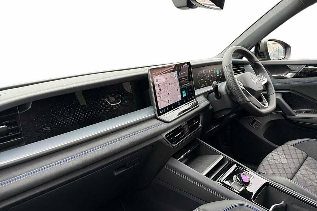 Volkswagen Tayron 1.5 Tsi Ehybrid R-line Dsg6 VU26CUJ Green #2