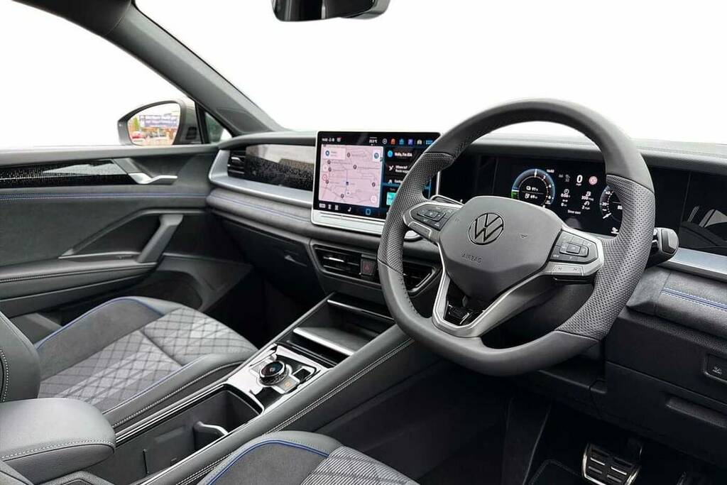 Volkswagen Tayron 1.5 Tsi Ehybrid R-line Dsg6 VU26CUJ Green #6