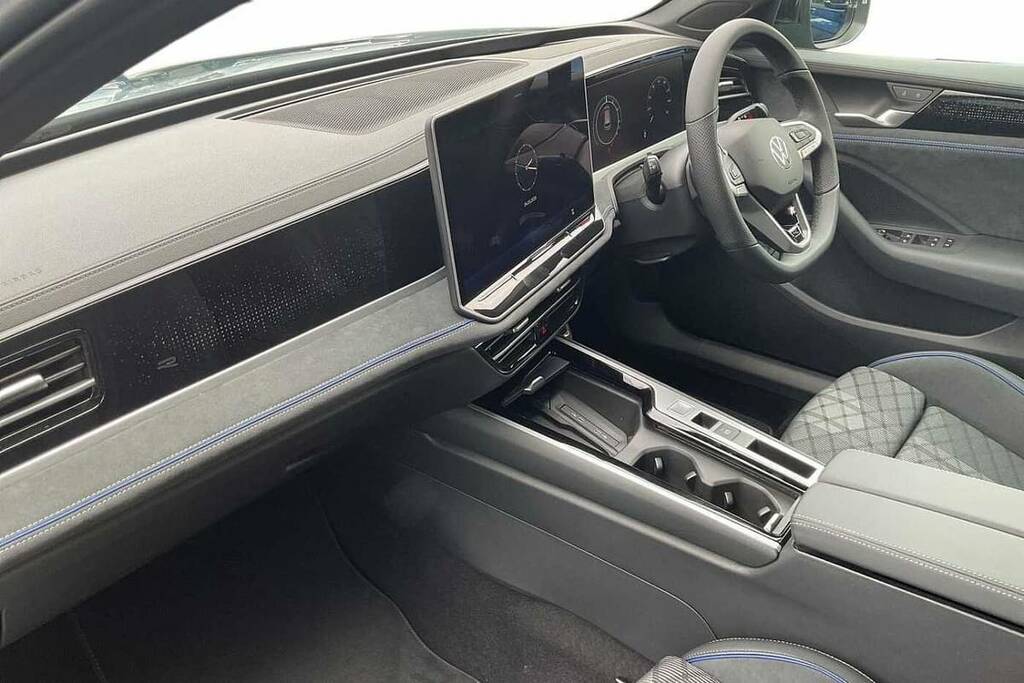 Volkswagen Passat 1.5 Tsi Ehybrid Black Edition Dsg Green #2