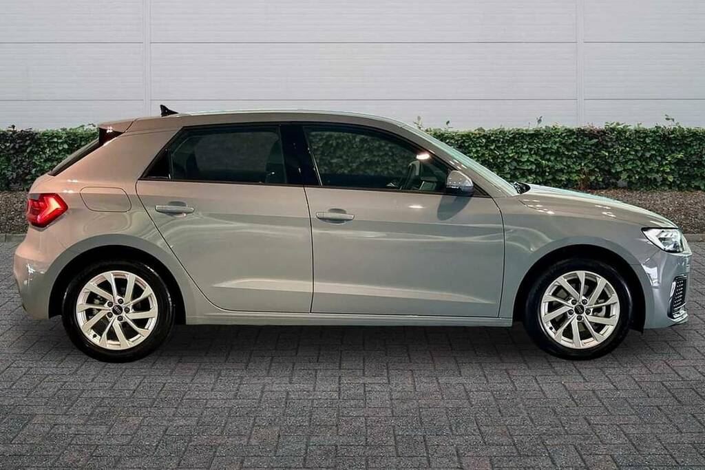 Audi A1 30 Tfsi Sport S Tronic BC25UVK Grey #4
