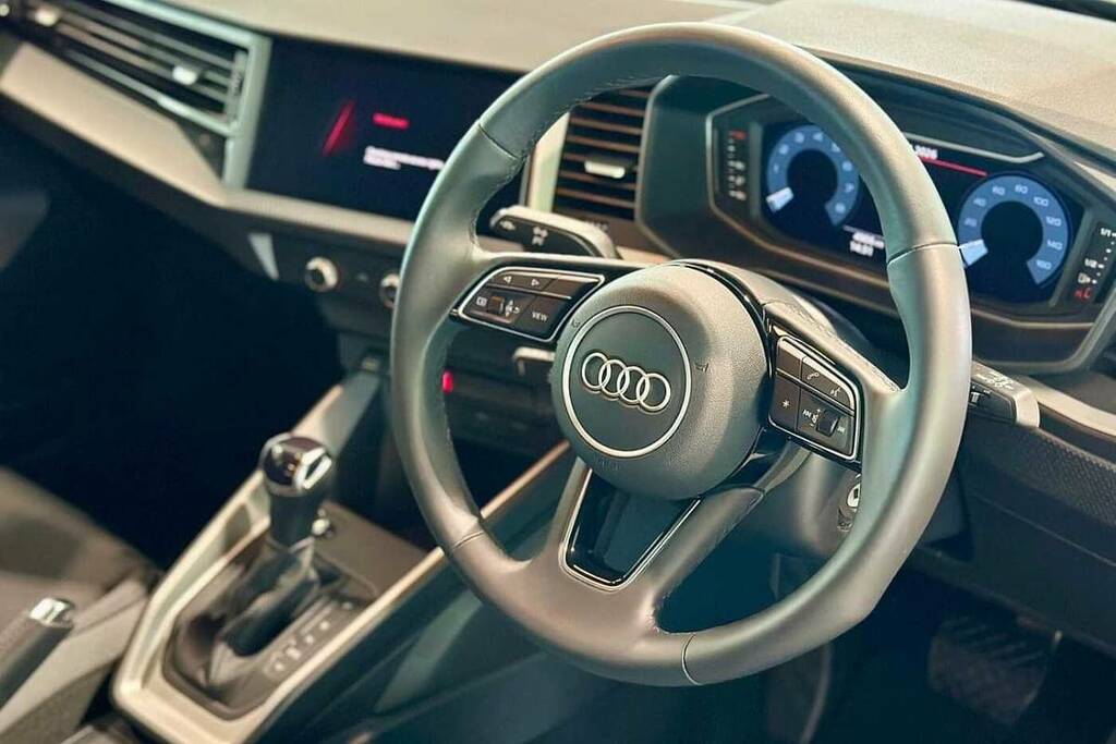 Audi A1 30 Tfsi Sport S Tronic BC25UVK Grey #6