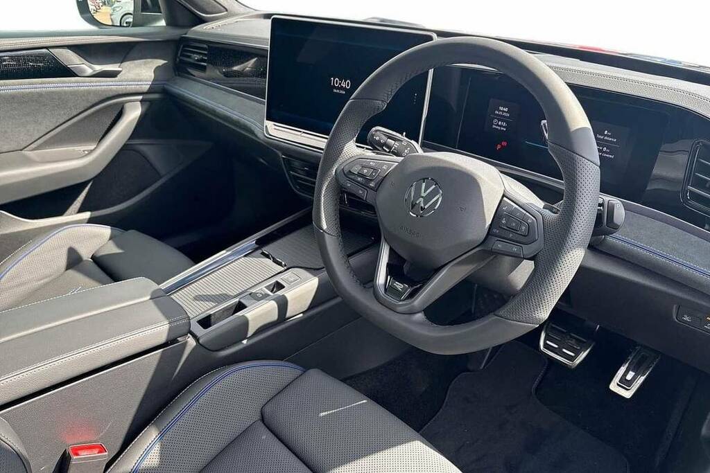 Volkswagen Passat 1.5 Tsi Ehybrid Black Edition Dsg Black #6