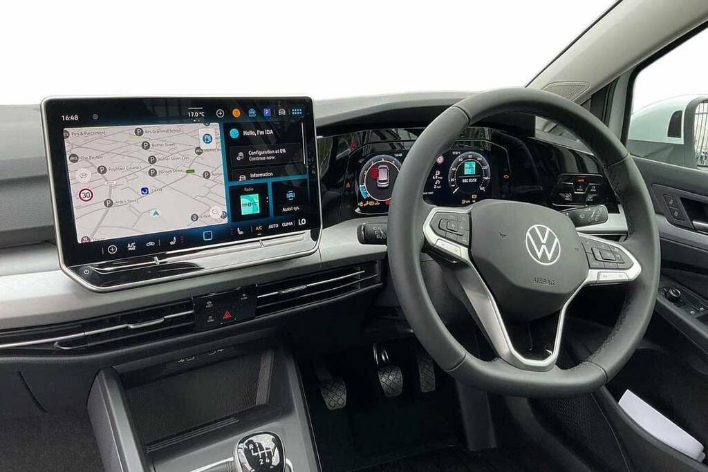 Volkswagen Golf 1.5 Tsi 150 Match VU26CUV White #5