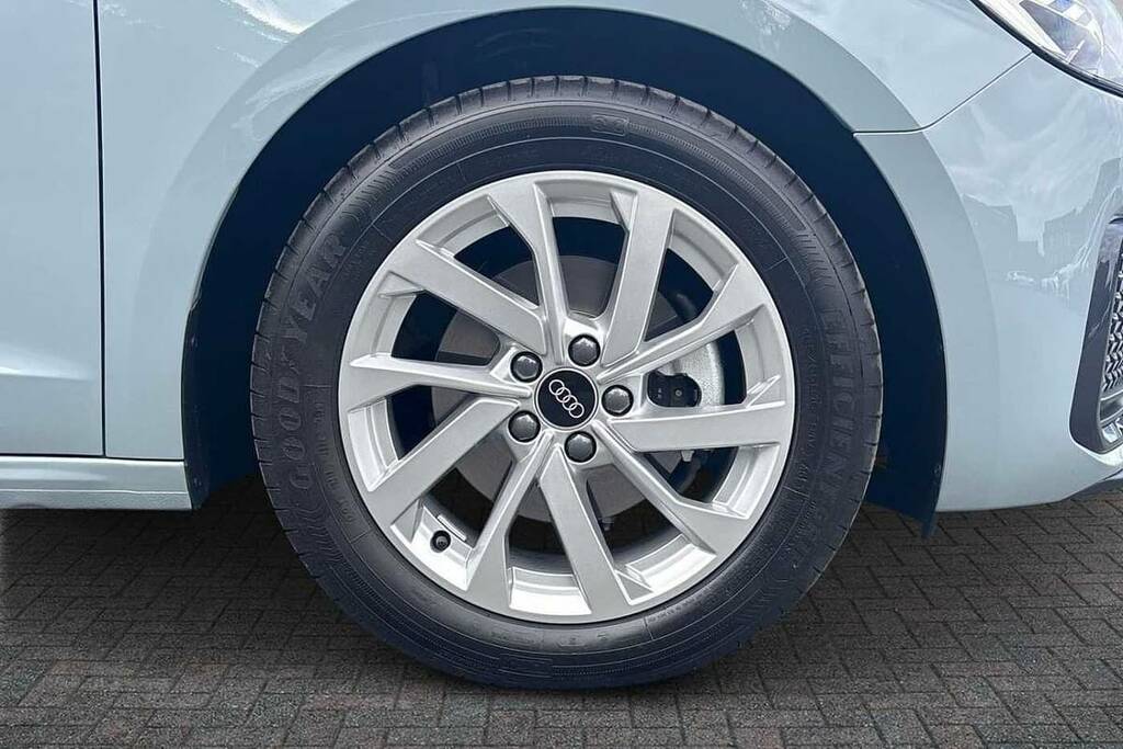 Audi A1 30 Tfsi Sport VO26ETU Grey #5