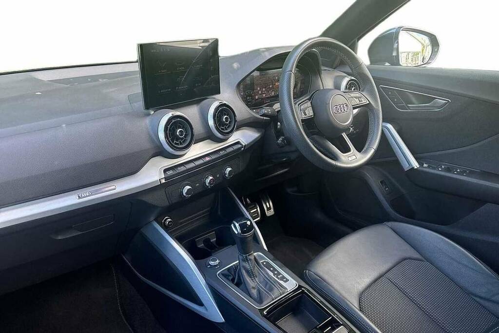 Audi Q2 35 Tfsi S Line S Tronic VK24OZO Grey #2