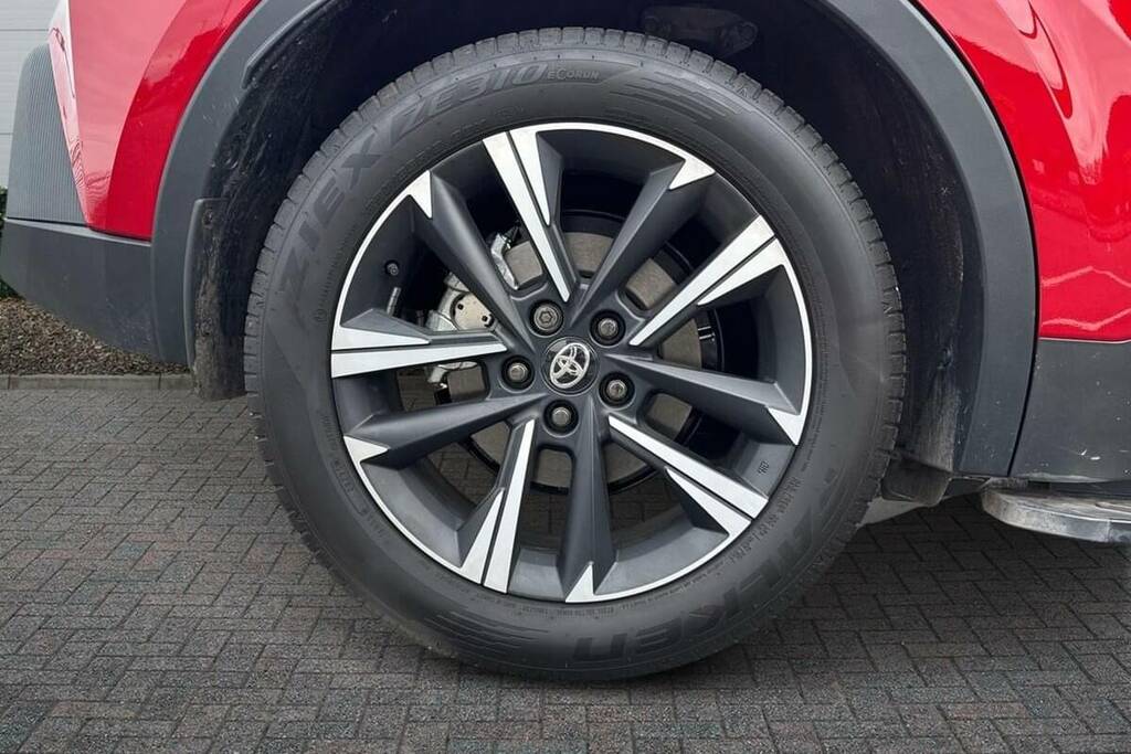 Toyota C-Hr 1.8 Hybrid Design Cvt VK75CZF Red #6