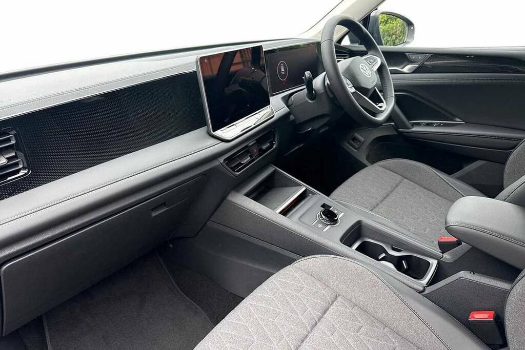 Volkswagen Tiguan 1.5 Etsi 150 Match Dsg FD26JWL Grey #2