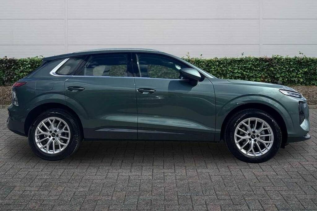 Audi Q3 1.5 Tfsi Sport S Tronic VK26TZJ Green #4