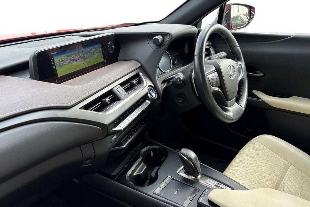 Lexus UX 300E 150Kw 54.3 Kwh E-cvt Takumi Pack Red #5