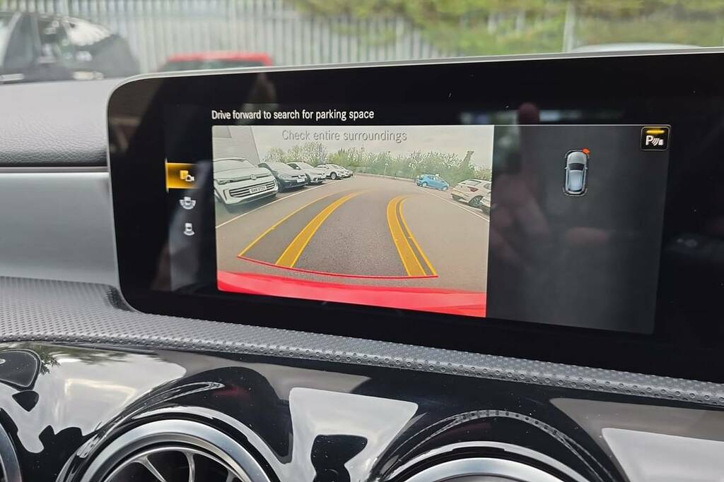 Mercedes-Benz A Class A200 Amg Line Premium VX68VOK Red #5