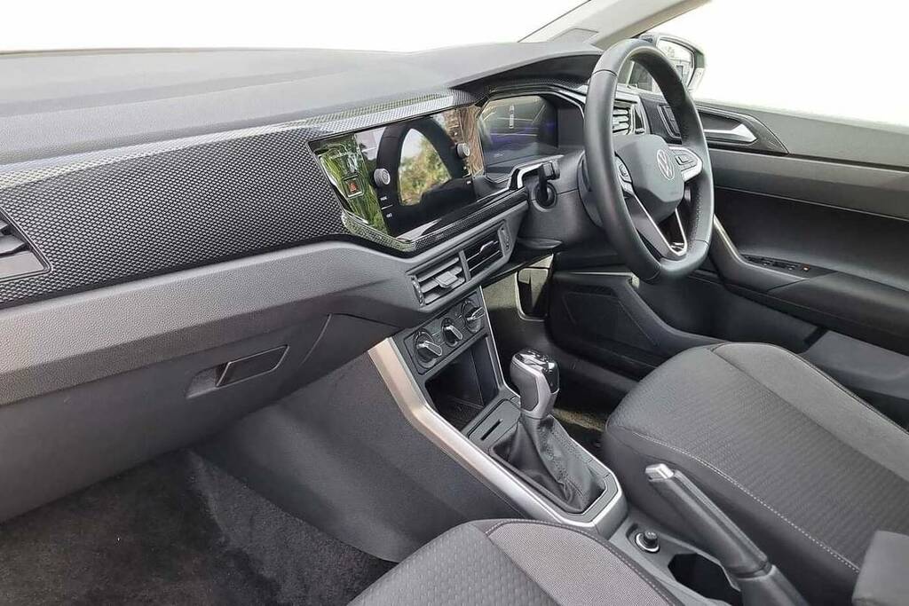 Volkswagen Polo 1.0 Tsi Match Dsg GL25HKV Black #2