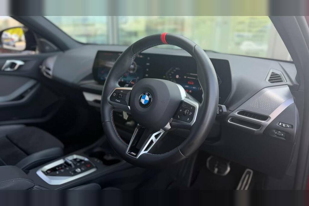 BMW 1 Series M135 Xdrive Step BX75OAC Red #6
