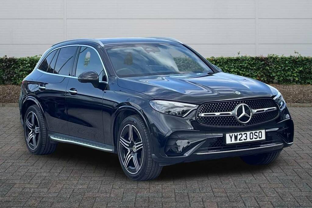 Mercedes-Benz GLC Class 220D 4Matic Amg Line Premium 9G-tronic Black