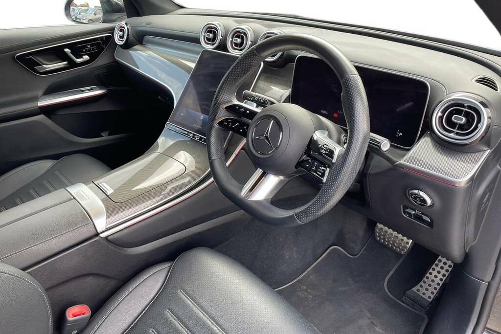 Mercedes-Benz GLC Class 220D 4Matic Amg Line Premium 9G-tronic YW23OSO Black #4