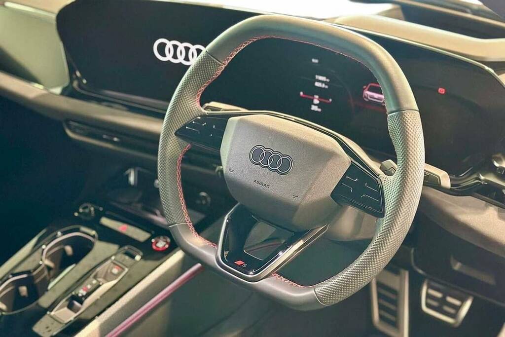 Audi A5 2.0 Tdi 204 Edition 1 S Tronic BL25MZD Red #6