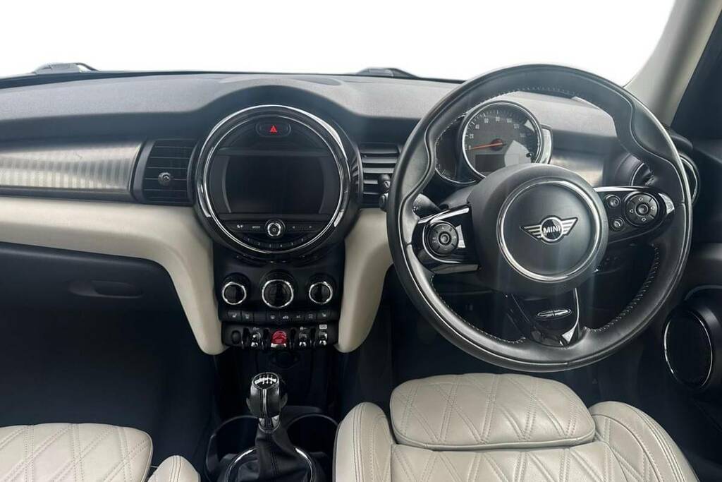 Mini Hatch 1.5 Cooper Exclusive II DA69YNF Black #4