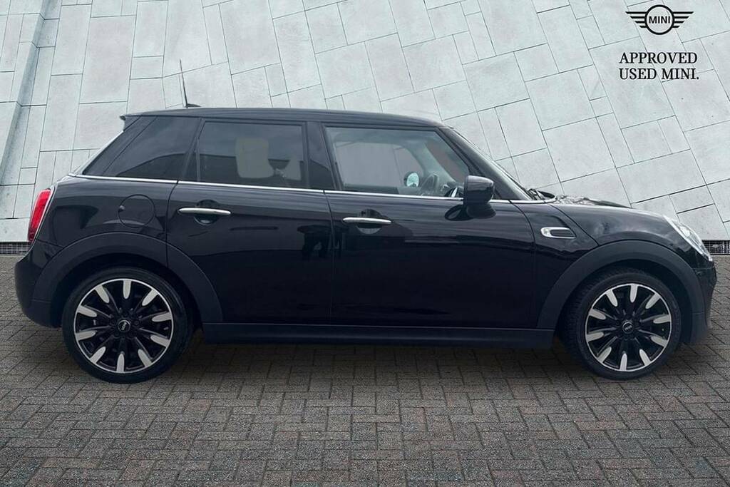Mini Hatch 1.5 Cooper Exclusive II DA69YNF Black #3