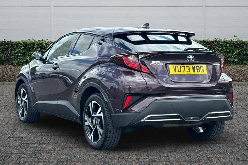Toyota C-Hr 2.0 Hybrid Design Cvt VU73WBG Purple #2