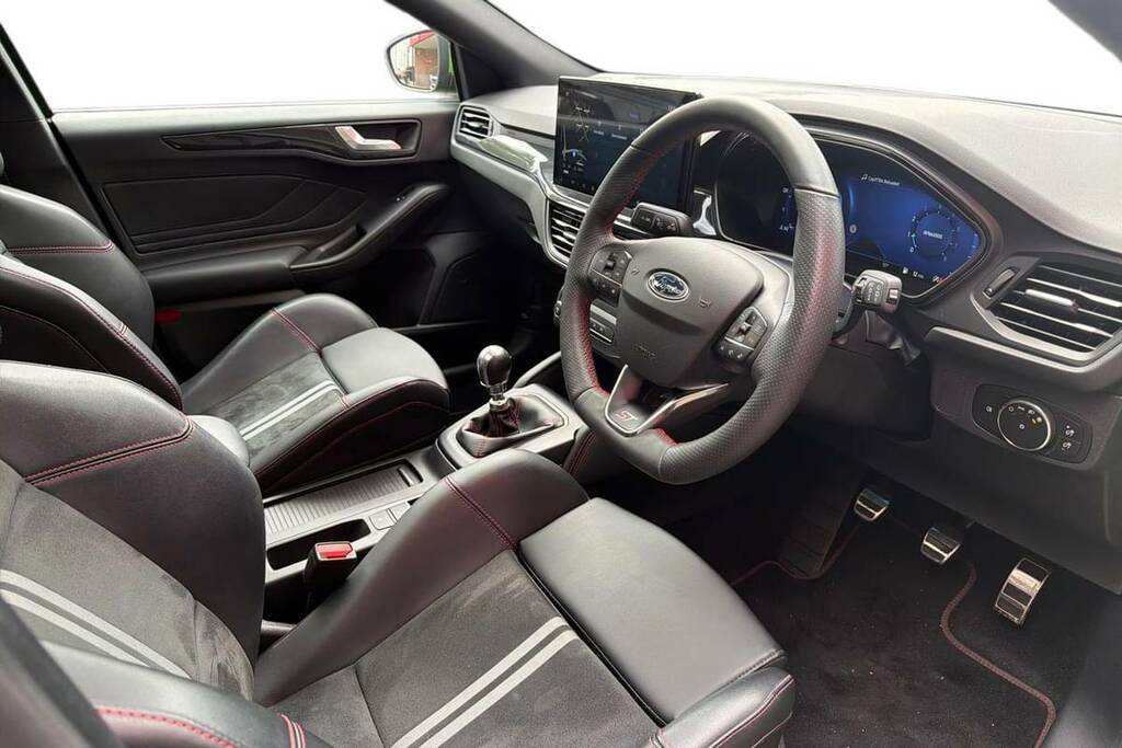 Ford Focus 2.3 Ecoboost St BU72CKN Green #4