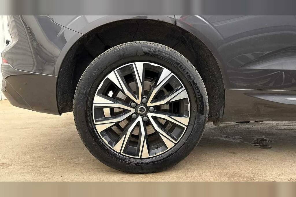 Volvo XC60 2.0 B5p Core Awd Geartronic RO25OMP Grey #4