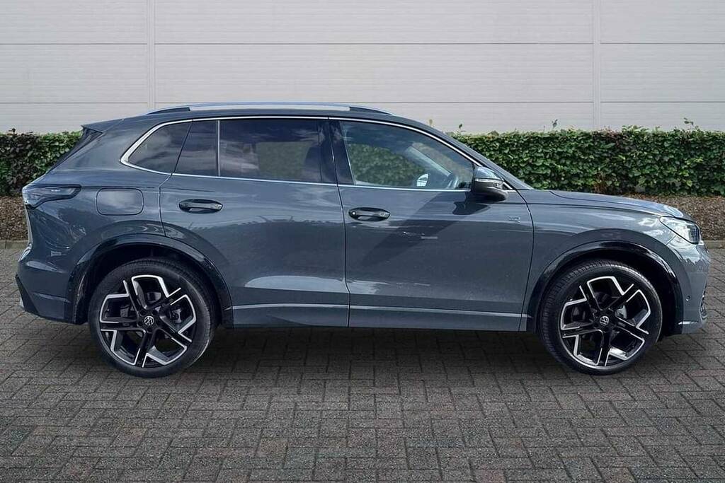 Volkswagen Tiguan 1.5 Etsi 150 R-line Dsg VX26YZN Grey #4