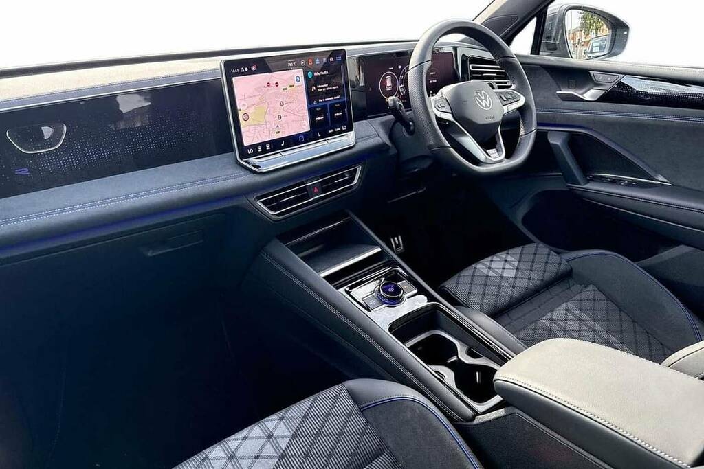 Volkswagen Tiguan 1.5 Etsi 150 R-line Dsg VX26YZN Grey #2