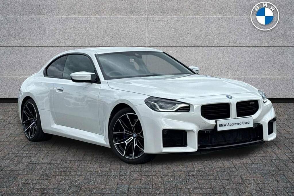 BMW M2 480 Step White