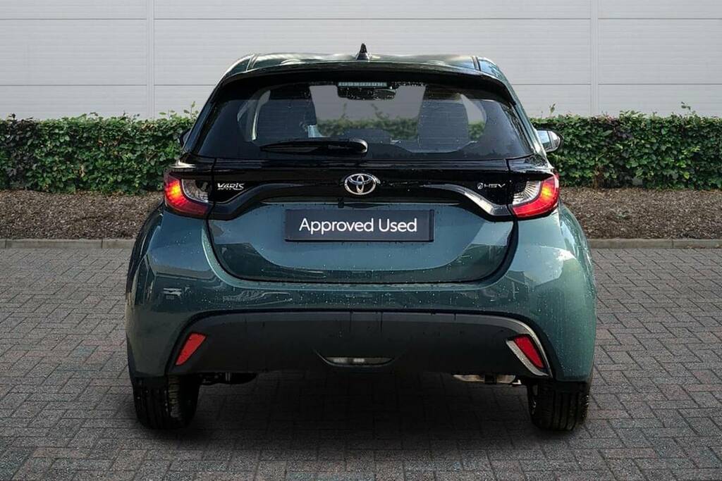 Toyota Yaris 1.5 Hybrid Icon Cvt VK26UEM Green #5