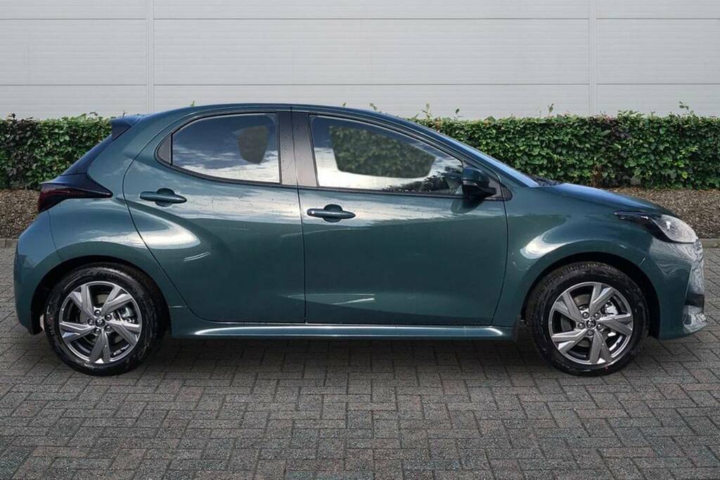 Toyota Yaris 1.5 Hybrid Icon Cvt VK26UEM Green #4