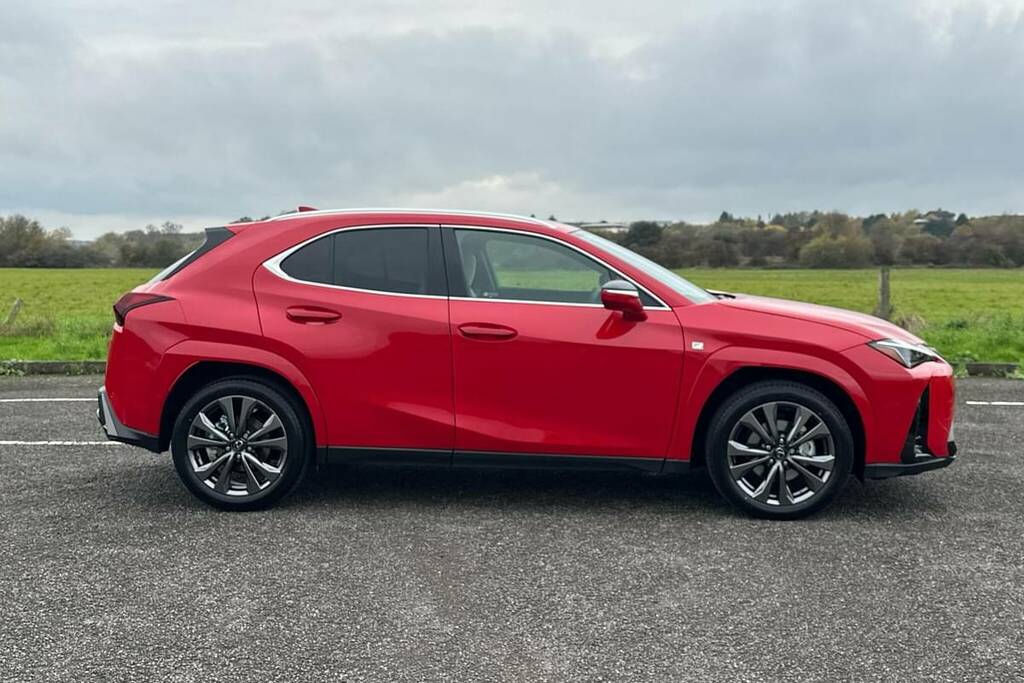 Lexus UX 300H 2.0 F-sport Cvt #4