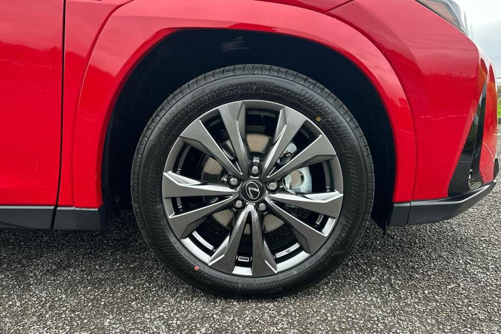 Lexus UX 300H 2.0 F-sport Cvt #5