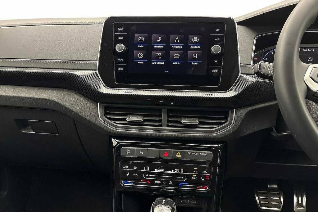 Volkswagen T-Cross 1.0 Tsi 115 R-line Dsg DK75YRO Silver #2
