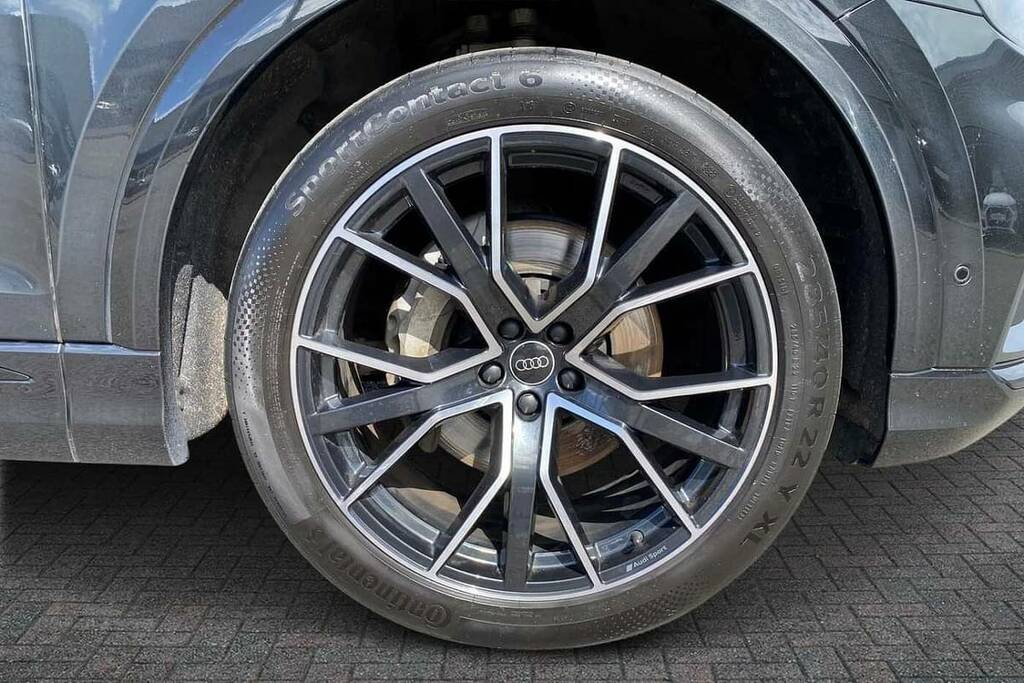 Audi Q8 55 Tfsi Quattro Vorsprung Tiptronic VN23BNK Black #5