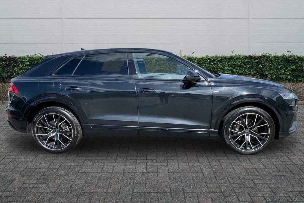 Audi Q8 55 Tfsi Quattro Vorsprung Tiptronic VN23BNK Black #4
