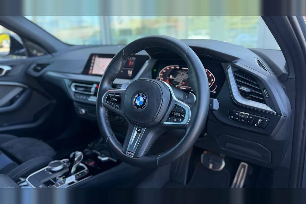 BMW 1 Series M135i Xdrive AU71UKX White #6