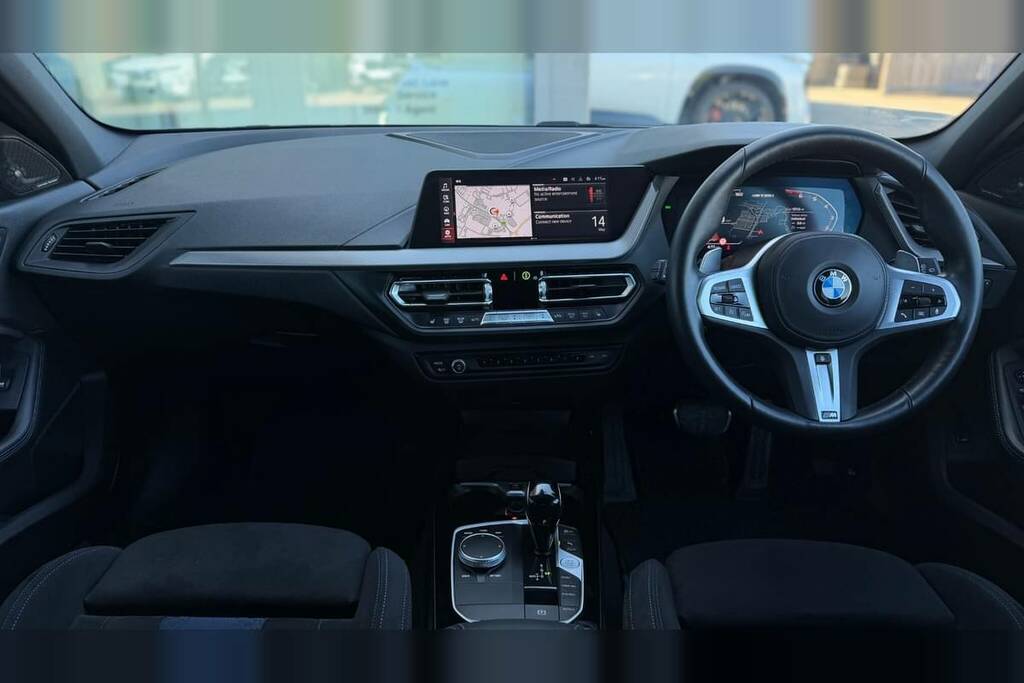 BMW 1 Series M135i Xdrive AU71UKX White #4