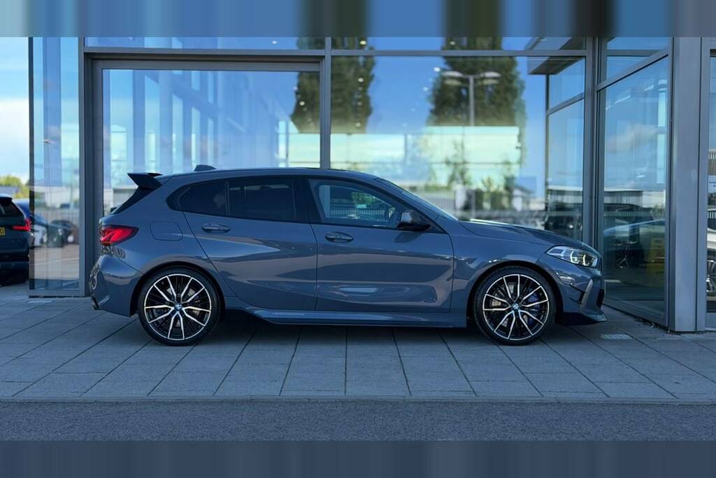 BMW 1 Series M135i Xdrive AU71UKX White #2