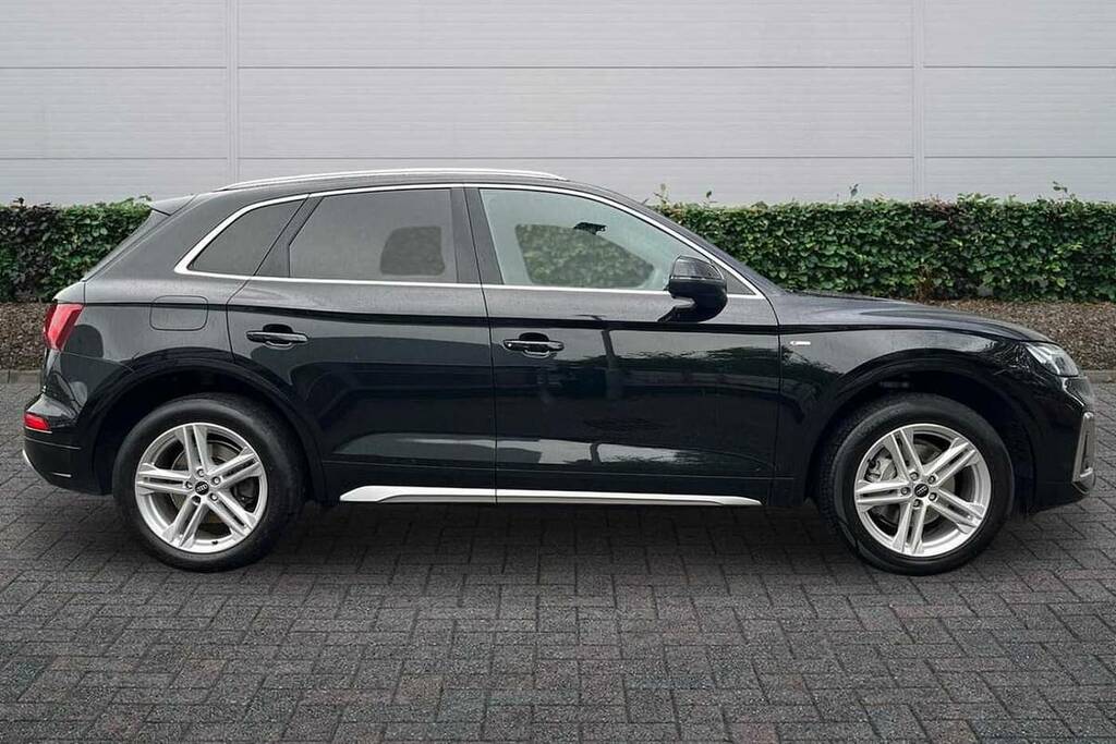 Audi Q5 45 Tfsi Quattro S Line S Tronic HG23UVW Black #4