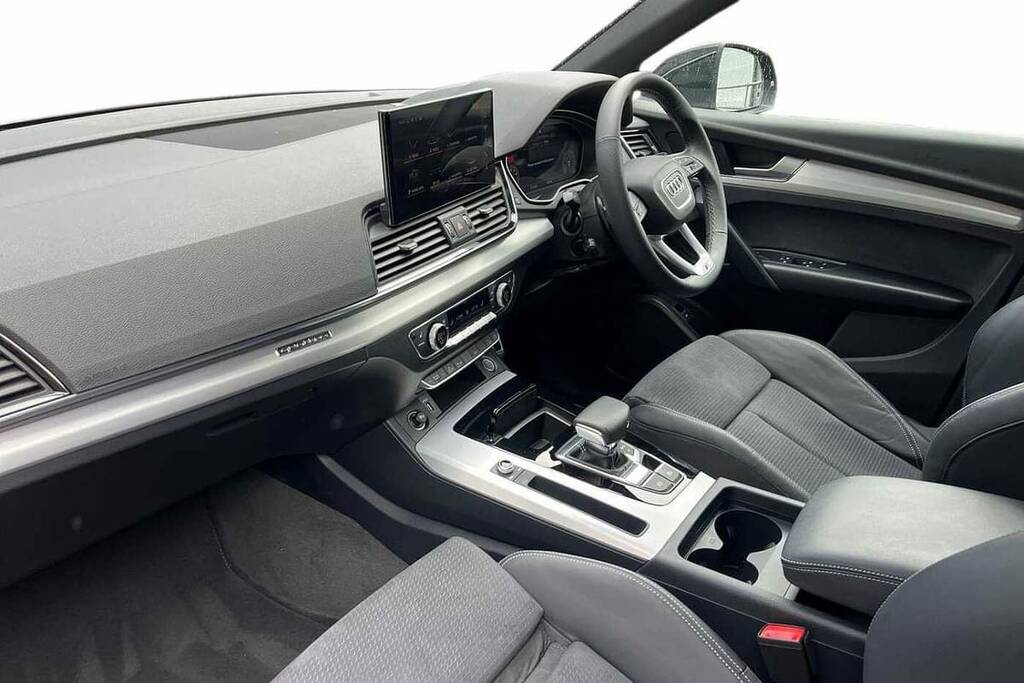 Audi Q5 45 Tfsi Quattro S Line S Tronic HG23UVW Black #2