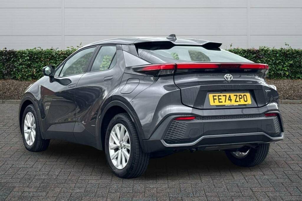 Toyota C-Hr 1.8 Hybrid Icon Cvt FE74ZPO Grey #2
