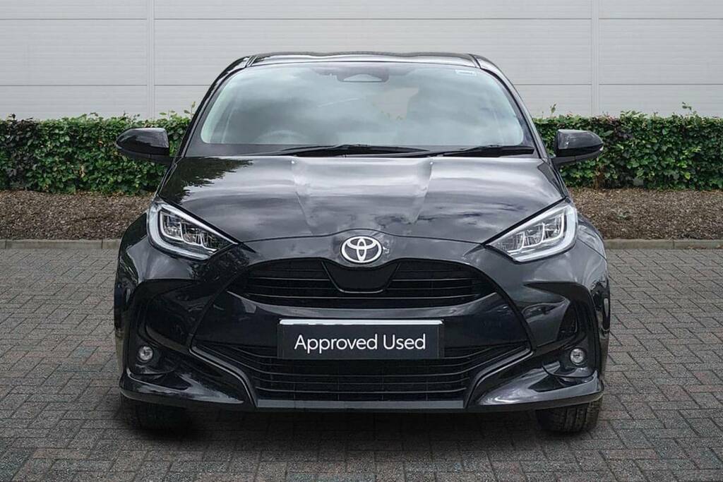 Toyota Yaris 1.5 Hybrid Design Cvt FG25ETX Black #3