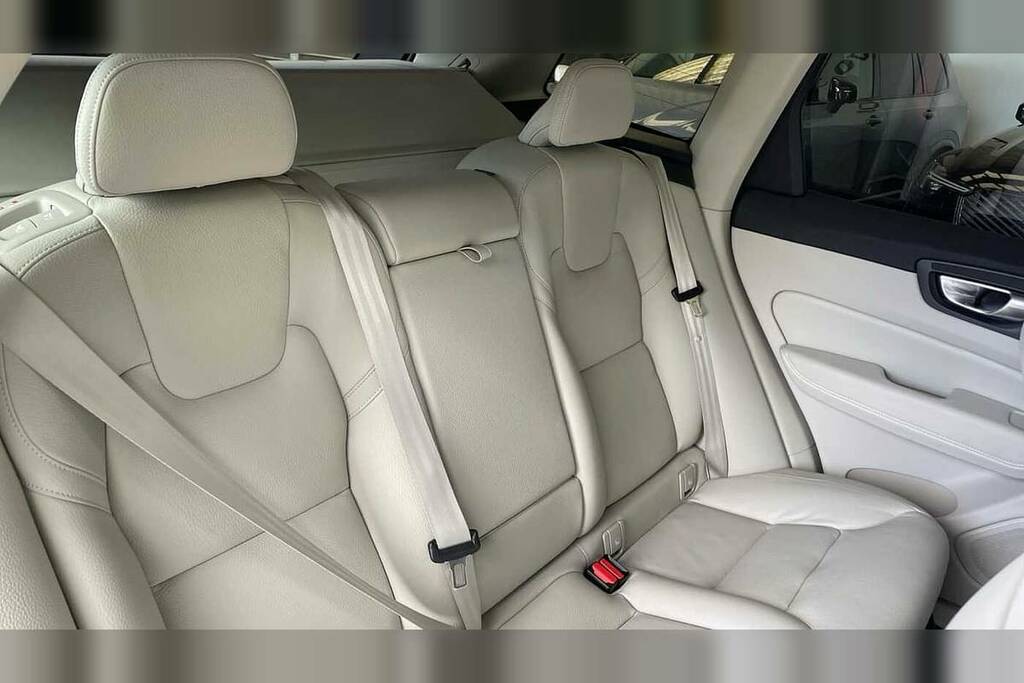 Volvo XC60 2.0 B5p Plus Dark Awd Geartronic CF23KNY Blue #6