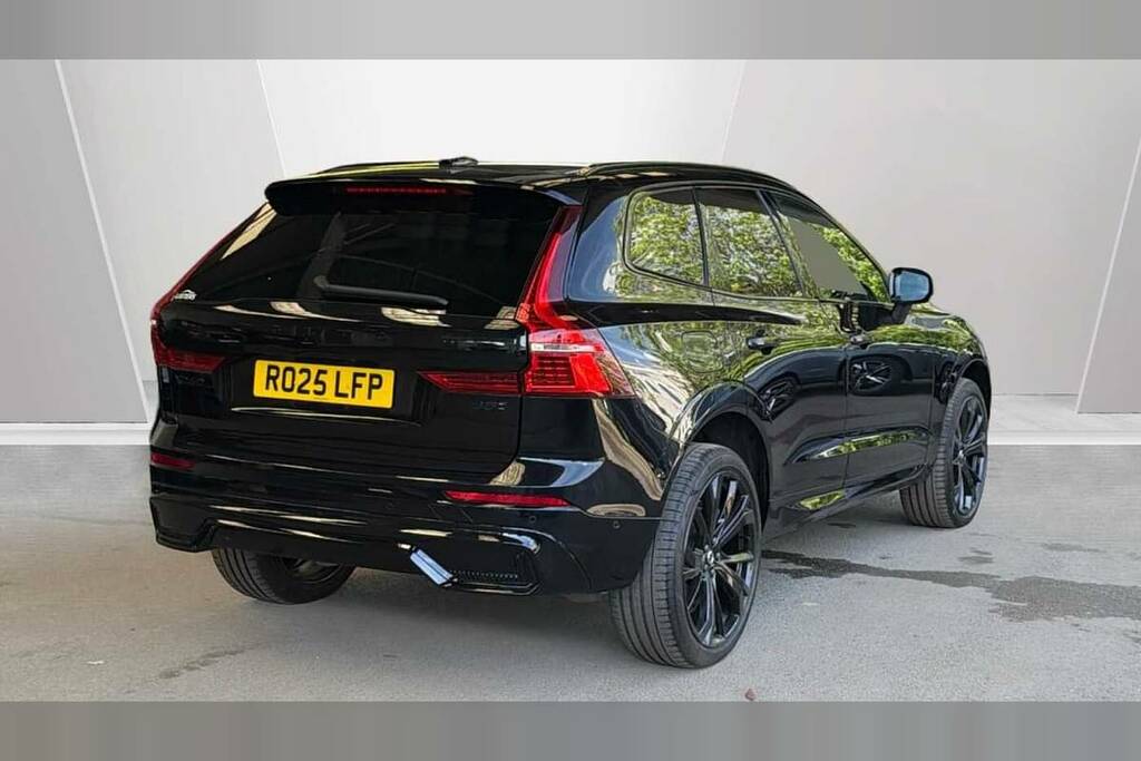 Volvo XC60 2.0 B5p Ultra Black Edition Awd Geartronic Black
