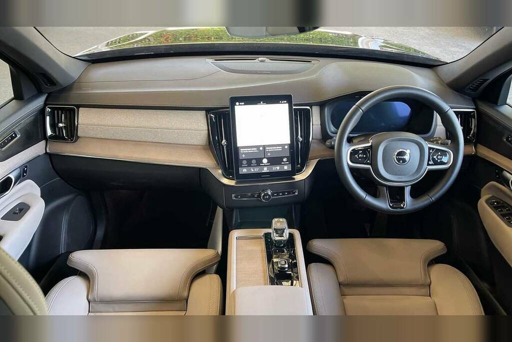 Volvo XC90 2.0 B5p Plus Dark Awd Geartronic RA74LUB Black #5