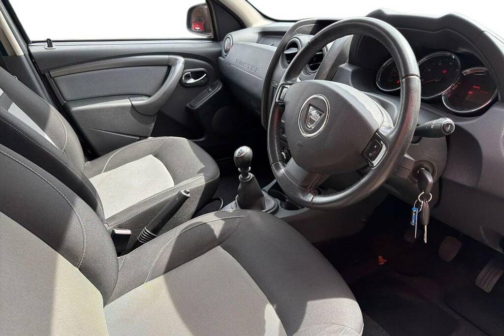 Dacia Duster 1.5 Dci 110 Prestige YX66YEJ Grey #4