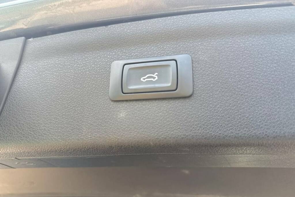 Audi Q3 2.0 Tdi 184 Quattro S Line Plus S Tronic GC16JYB Grey #5