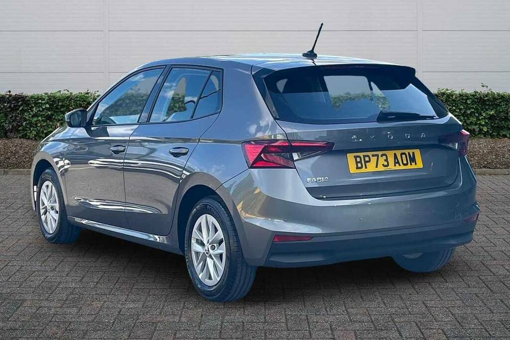 Skoda Fabia 1.0 Tsi 110 Se Comfort Dsg Grey #3
