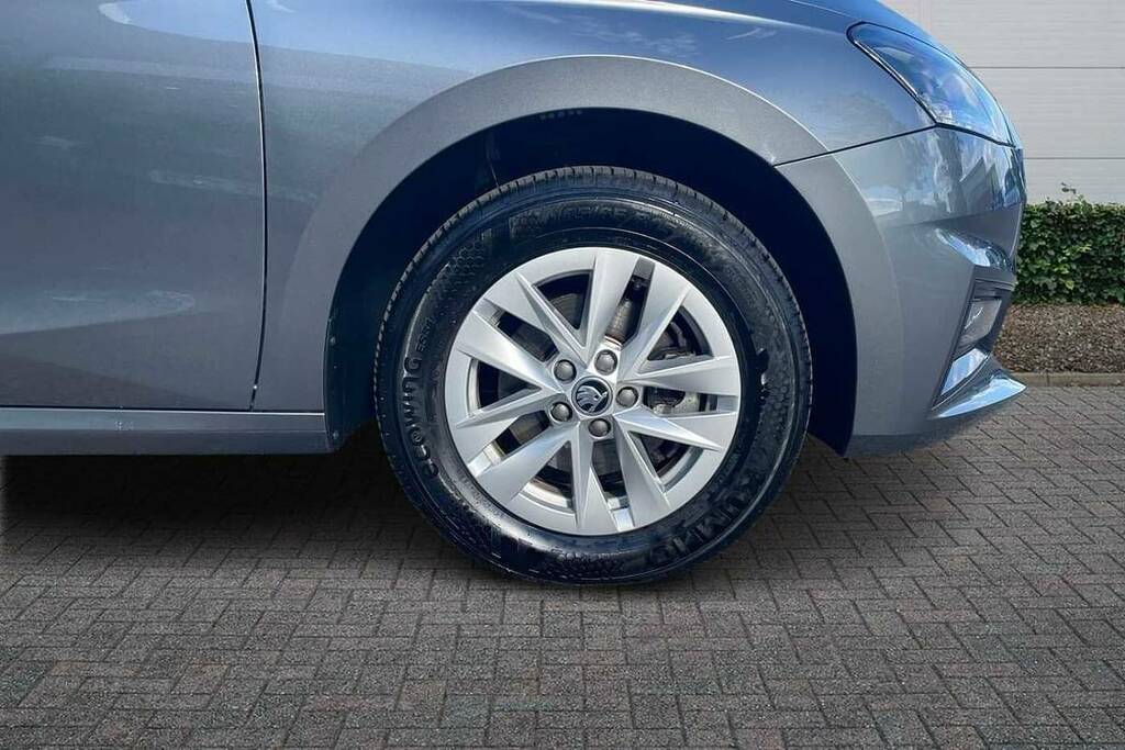 Skoda Fabia 1.0 Tsi 110 Se Comfort Dsg Grey #5