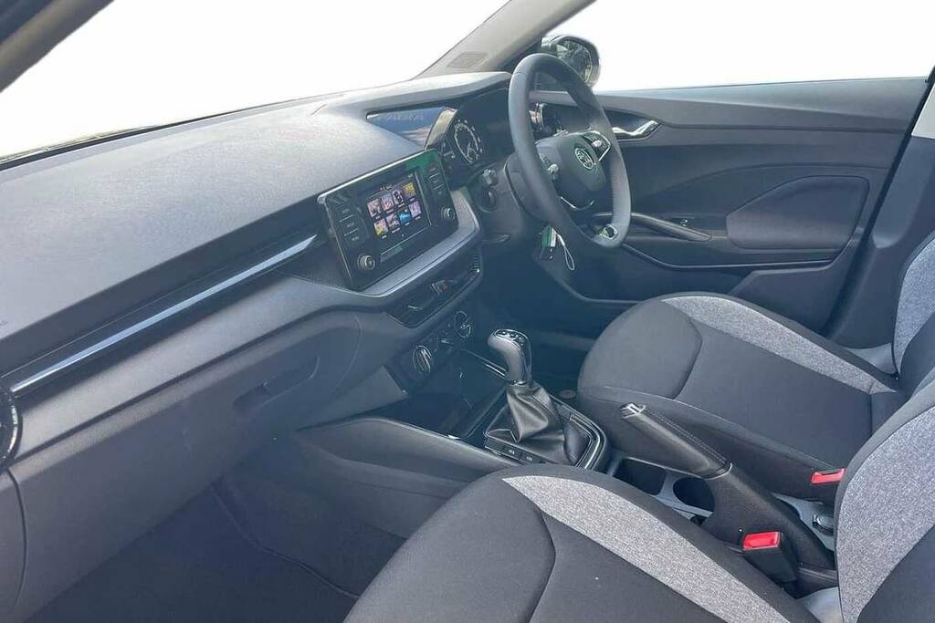 Skoda Fabia 1.0 Tsi 110 Se Comfort Dsg Grey #2
